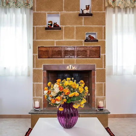 Eva 빌라 크리스피아노